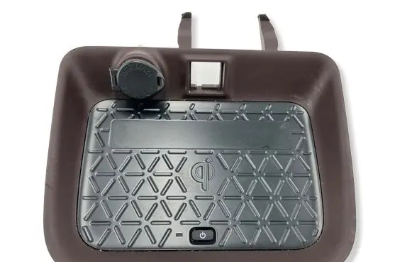 Toyota RAV 4 (XA50) Wireless charging module 