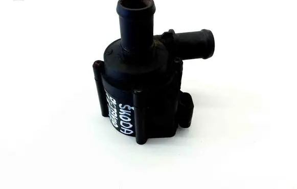 Skoda Octavia Mk3 (5E) Electric auxiliary coolant/water pump 5Q0965561B