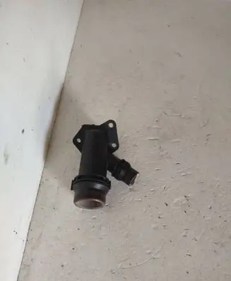 BMW 3 E46 Coolant pipe/hose 