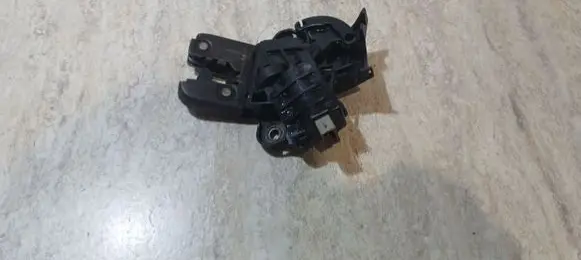 Audi A6 S6 C6 4F Tailgate/trunk/boot lock/catch/latch 4E0827505C