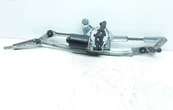 Volvo V70 Front wiper linkage and motor 30753089 8648343