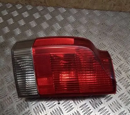 Volvo V70 Rear/tail lights 9154497