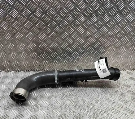 Volvo XC60 Intercooler hose/pipe 31686412