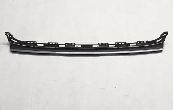 Front bumper lower grill