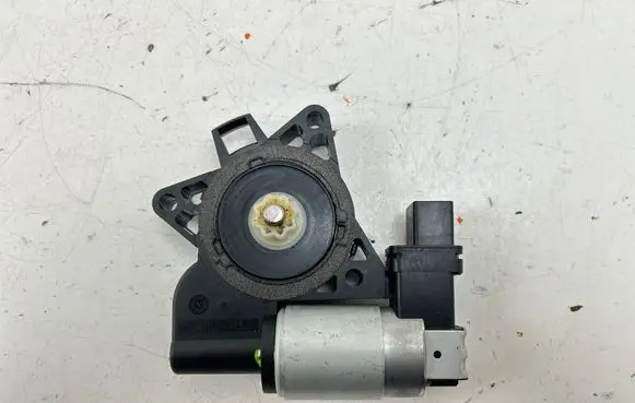 Mazda CX-7 Rear door window regulator motor CMO11750