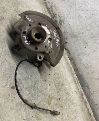 Dacia Sandero II Front wheel hub