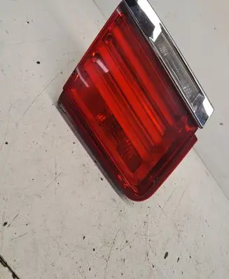 BMW 7 F01 F02 F03 F04 Tailgate rear/tail lights 7182205