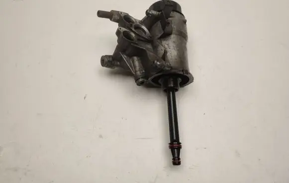 Mercedes-Benz S W220 Oil filter mounting bracket A1131850001