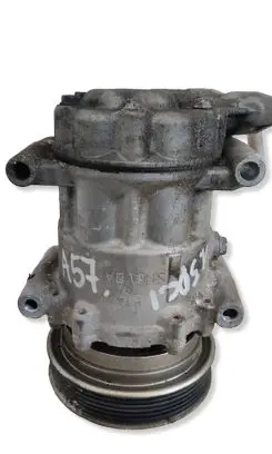 Renault Clio III Air conditioning (A/C) compressor (pump) 8200953359 SD6V12 01122512561
