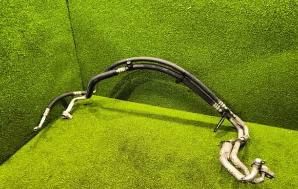 Air conditioning (A/C) pipe/hose