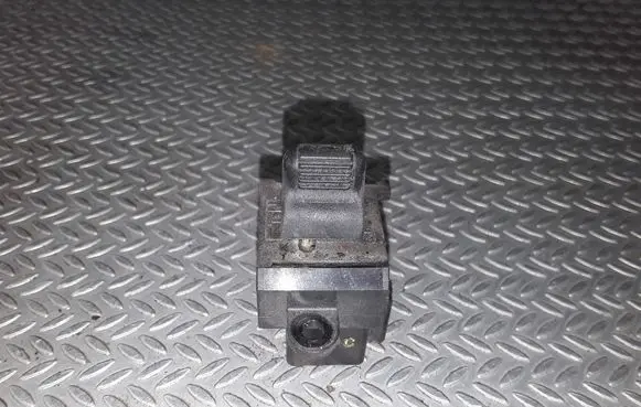 Chrysler Neon II Electric window control switch