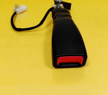 Hyundai Getz Front seatbelt buckle 