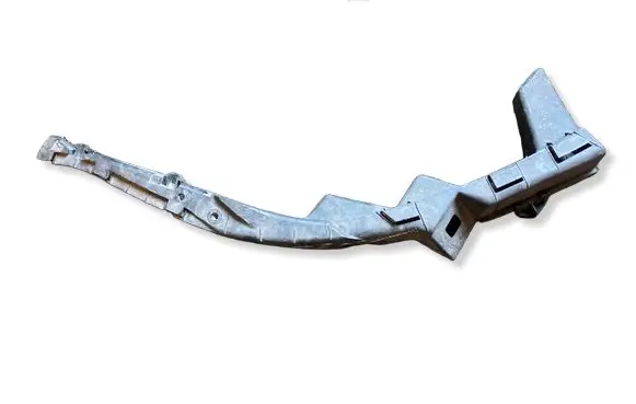 Volkswagen PASSAT B5 Front bumper mounting bracket DN12291 3B0807050A