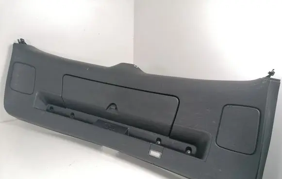 Audi Q7 4L Tailgate/boot lid cover trim 4L0867973
