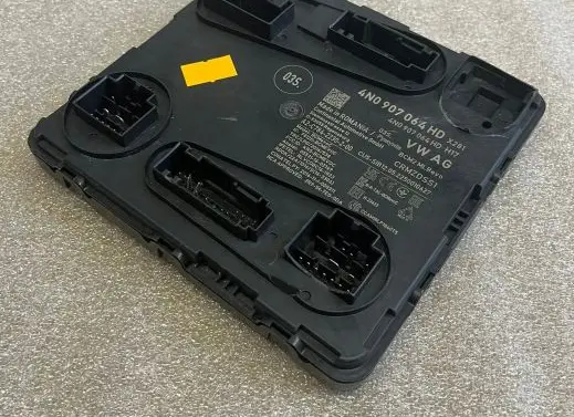 Audi A8 S8 D5 Door control unit/module 4N0907064HD