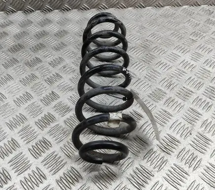 Skoda Superb B8 (3V) Rear coil spring 3Q0511115M