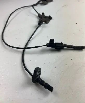 Toyota Prius (XW30) ABS brake wheel speed sensor 8954247030