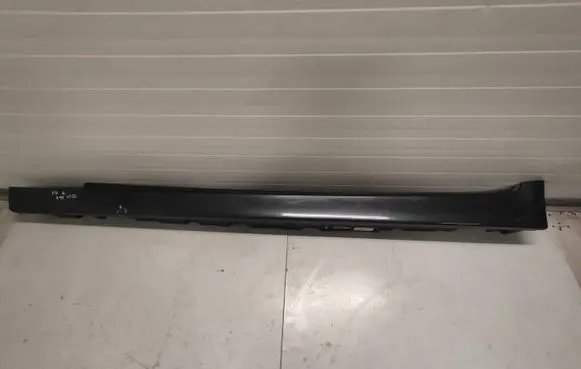 BMW 5 F10 F11 Foot area side trim 