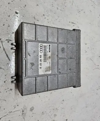 Audi A4 S4 B5 8D Engine control unit/module 8D0907557BX 0261203554