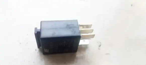 Audi A4 S4 B8 8K Other relay 7M0951253C