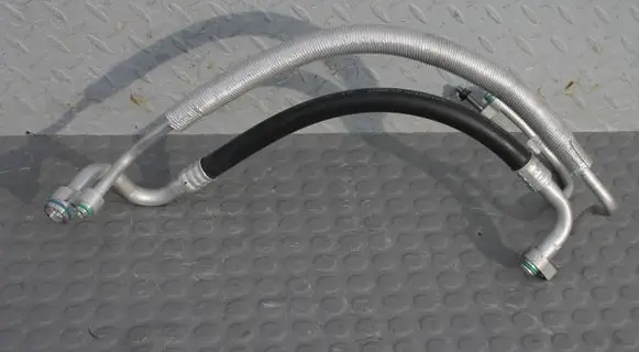 MG HS Air conditioning (A/C) pipe/hose SAIC10903974 10903974