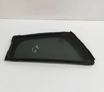 Rear vent window glass
