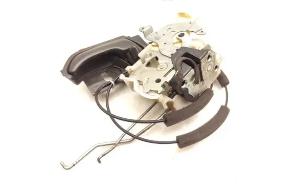 Isuzu D-Max Front door lock 250412
