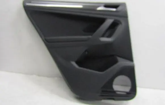 Volkswagen Tiguan Coupe rear side trim panel 5NA867211T