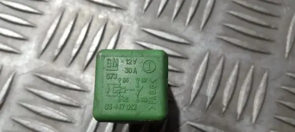 Opel Zafira A Other relay 03447012 12V30A573