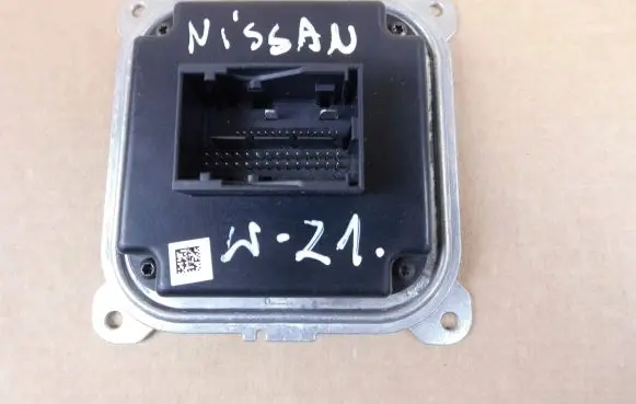 Renault Megane E-Tech Xenon control unit/module 260555036R