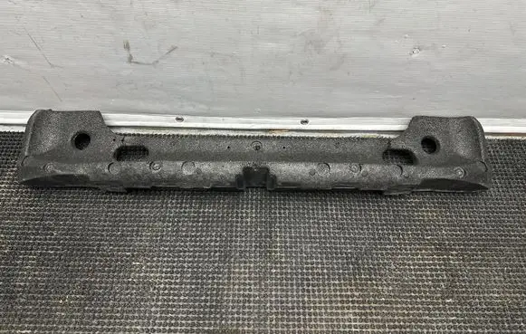 Front bumper foam support bar
