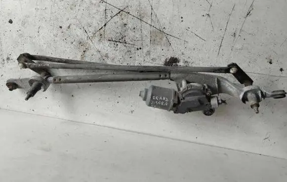 Suzuki Grand Vitara I Rear window wiper motor 3811065J00 1593000481