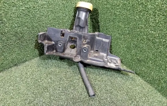 Renault Trafic III (X82) Other engine bay part 175B15849R 300322614