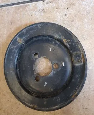 Volkswagen Transporter - Caravelle T4 Power steering pump pulley 074145255A