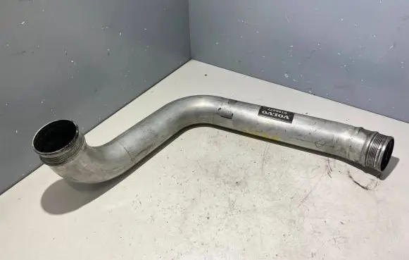 Volvo S70 V70 V70 XC Intercooler hose/pipe 9186477