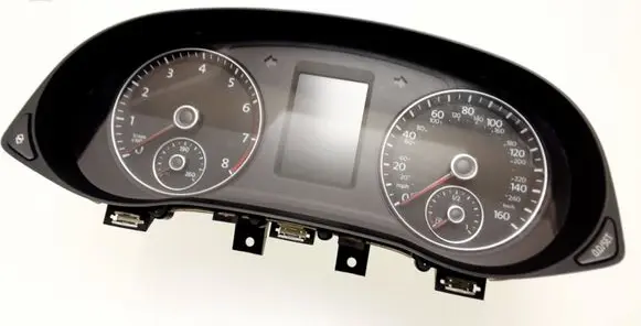 Volkswagen PASSAT B7 USA Speedometer (instrument cluster) 561920960B