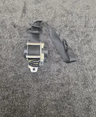 Mercedes-Benz GLC X253 C253 Front seatbelt A2058600185