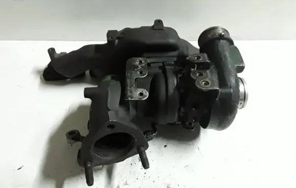 Nissan Primera Turbo 144112J620 4522152 CF00852AT2