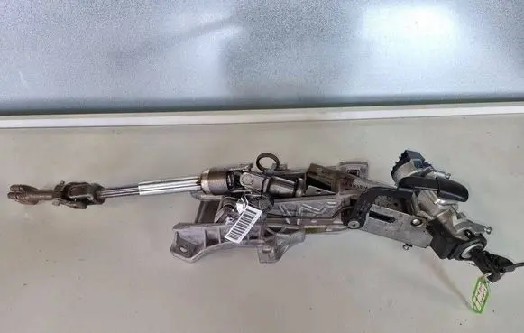 Ford S-MAX Ignition lock 3M513F880AD