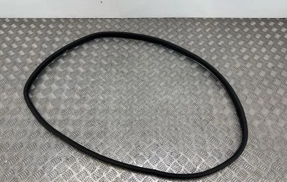 KIA Xceed Rear door rubber seal (on body)