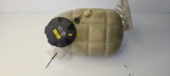 BMW 2 F22 F23 Coolant expansion tank/reservoir 7642160 1300302
