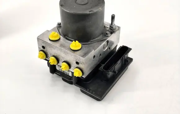 Fiat Sedici ABS Pump 5611079JB0 0265235008 0265950462