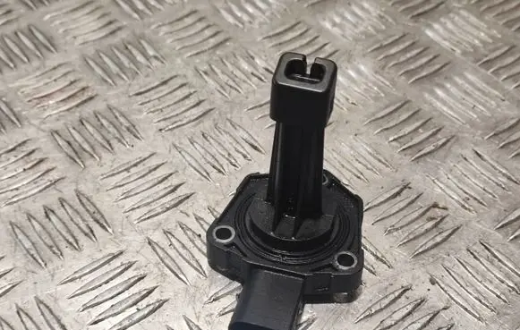 Volvo XC70 Oil level dip stick 9G9N6C624