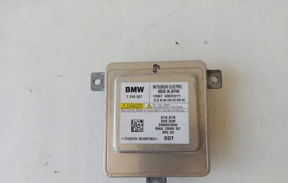 BMW 2 F22 F23 Headlight ballast module Xenon 7318327
