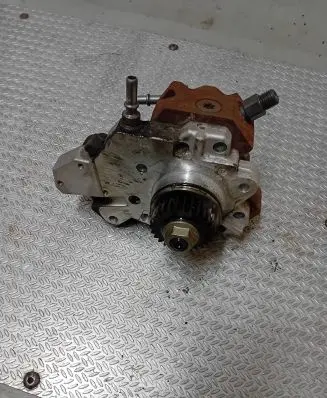 Renault Trafic II (X83) Fuel injection high pressure pump 8200680077 0445010099 8200385478