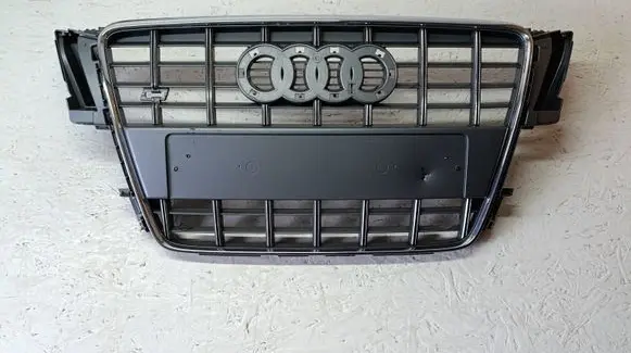 Audi S5 Front bumper upper radiator grill 8T0853651F 15073