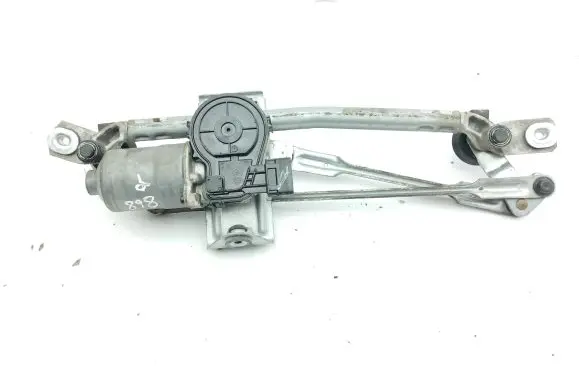 KIA Sportage Front wiper linkage and motor