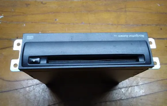 Mitsubishi Space Wagon Radio/CD/DVD/GPS head unit MZ312001