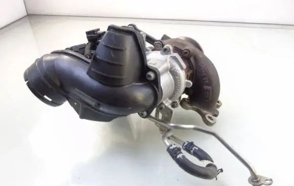 Audi A1 Turbo 05C145704