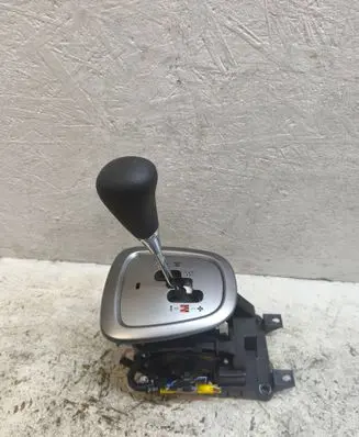 Peugeot 107 Gear shifter/selector 8945152020 070510